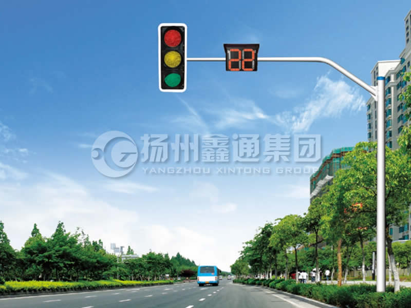 XHDG-010，彎臂信號燈桿，臨沂信號燈桿