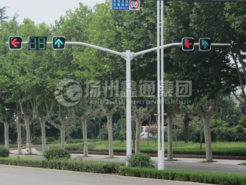 XHDG-041，Y型雙挑信號(hào)燈桿